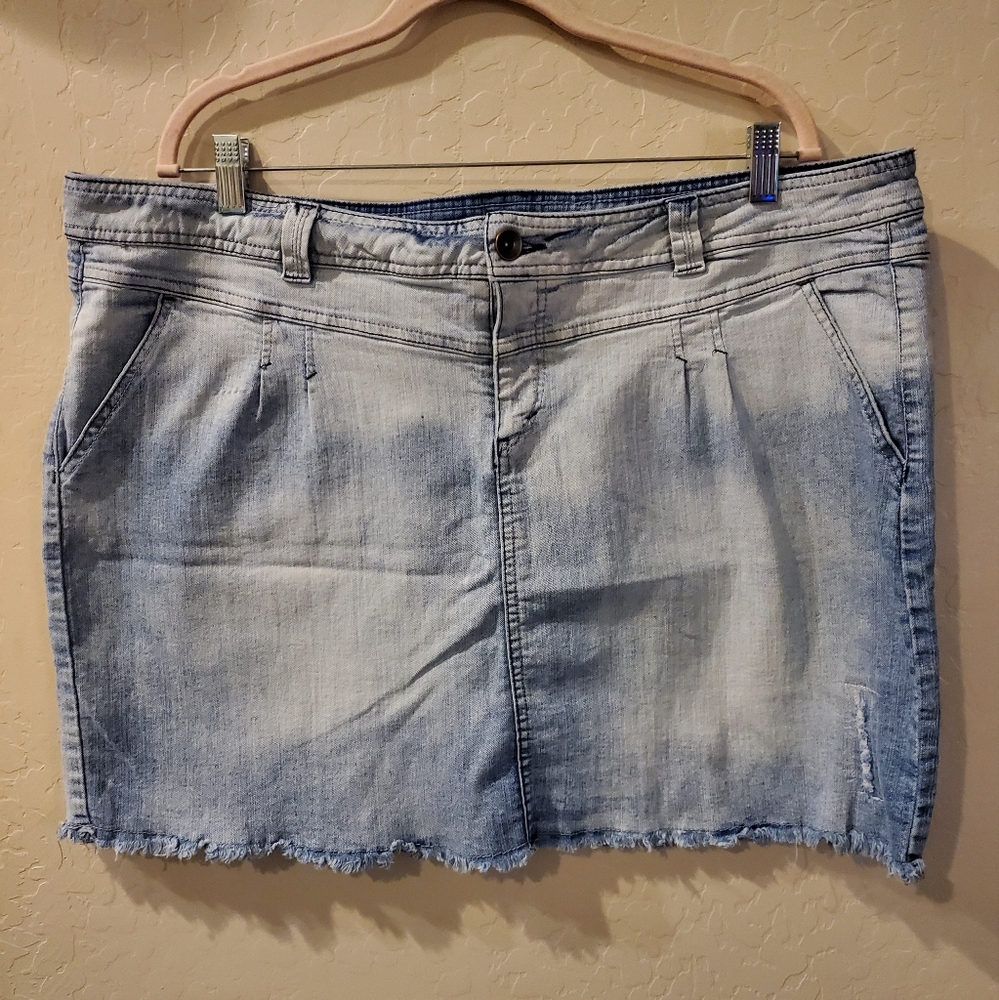 Lys Light Blue Light Wash A-line Skirt Denim Fringe Hem Women's Size 18W